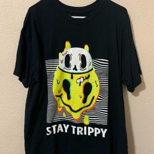 “Stay trippy” tee-shirt